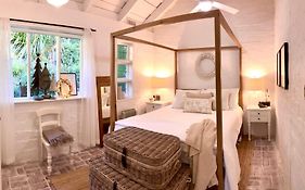 One Wee Cottage Cosy & Dog Friendly, Book Now For Christmas In July!